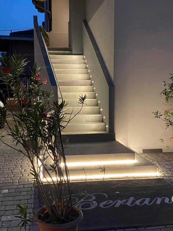 B&B Bertani Модена Экстерьер фото
